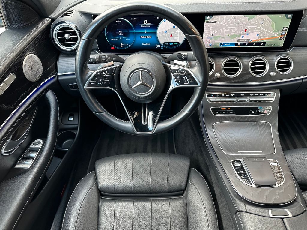 Mercedes-Benz E 220 2022