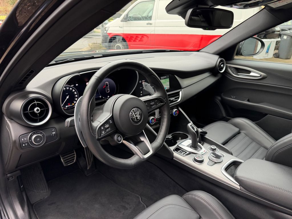 Alfa Romeo Giulia 2024