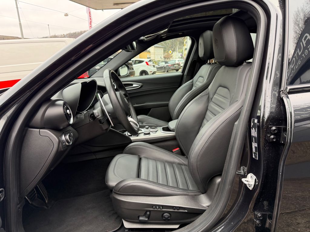 Alfa Romeo Giulia 2024