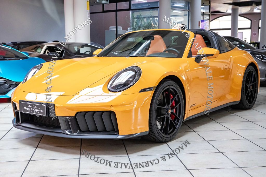 Porsche 992 2024