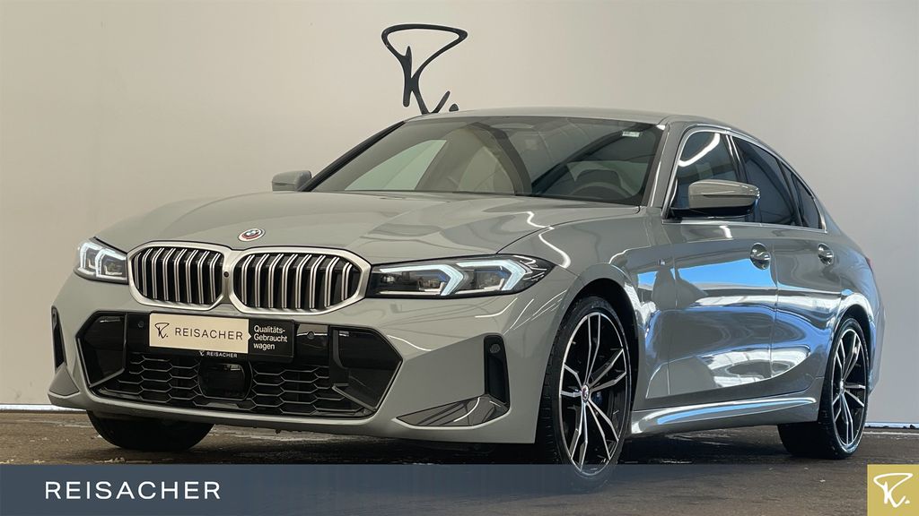 BMW 330 2023