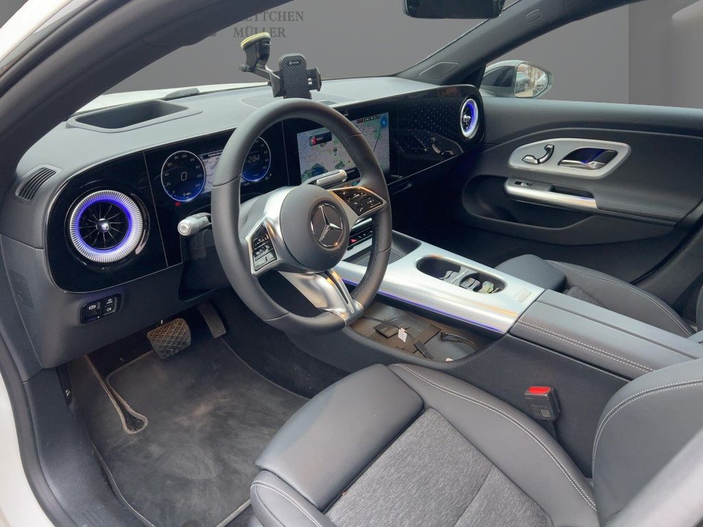 Mercedes-Benz CLA 250 2025