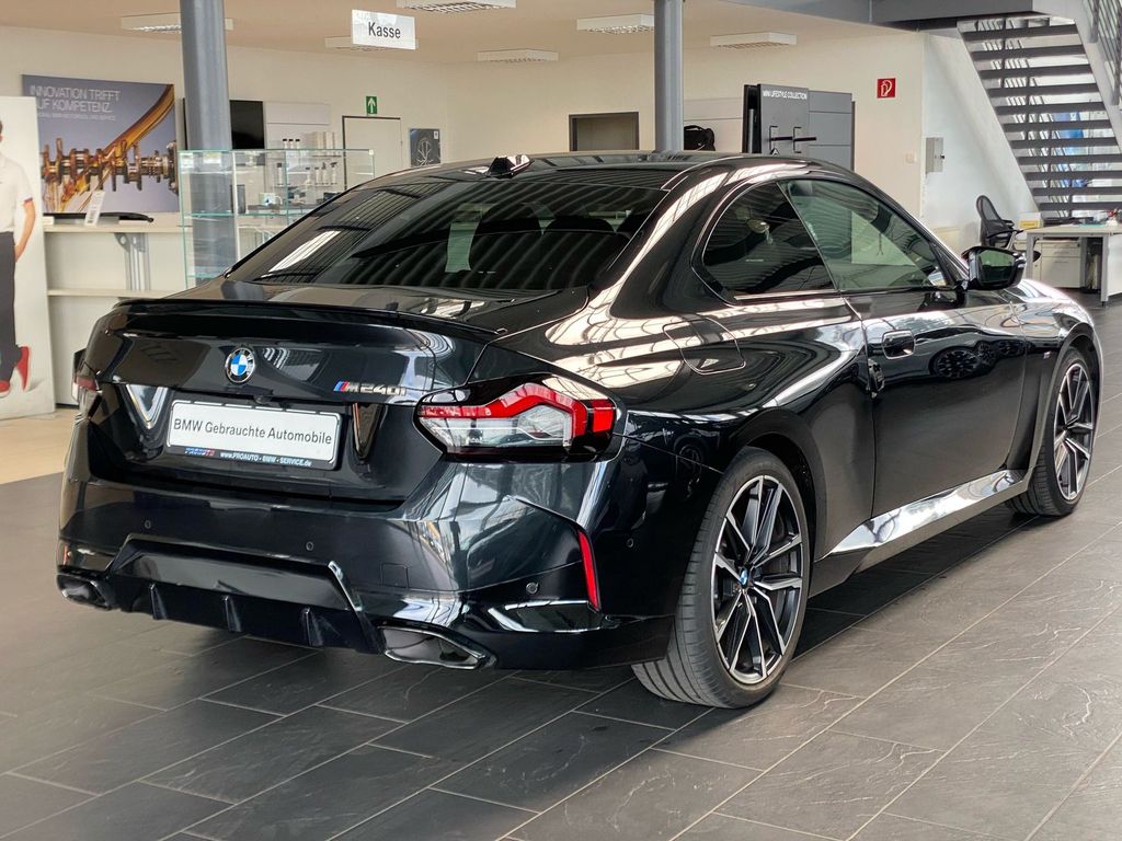 BMW M240i 2024