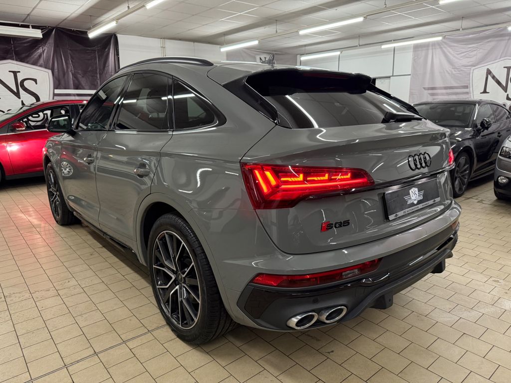Audi SQ5 2022