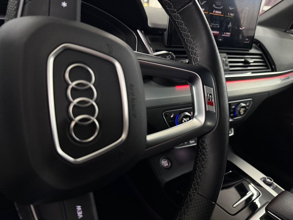Audi SQ5 2022