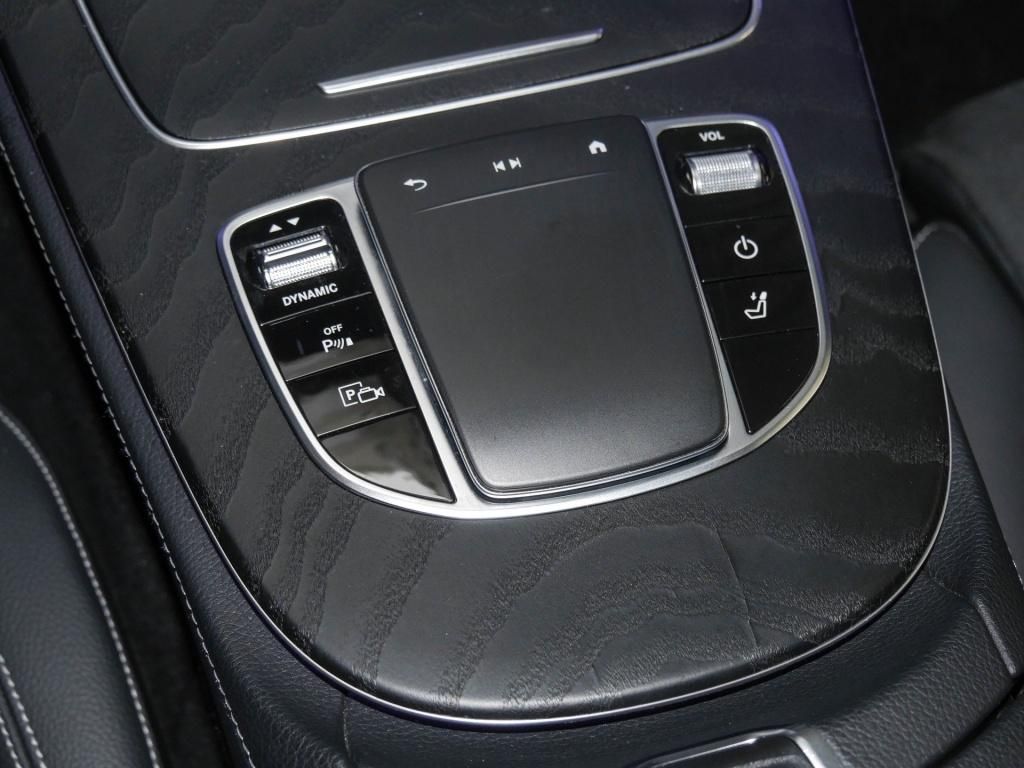 Mercedes-Benz E 300 2021