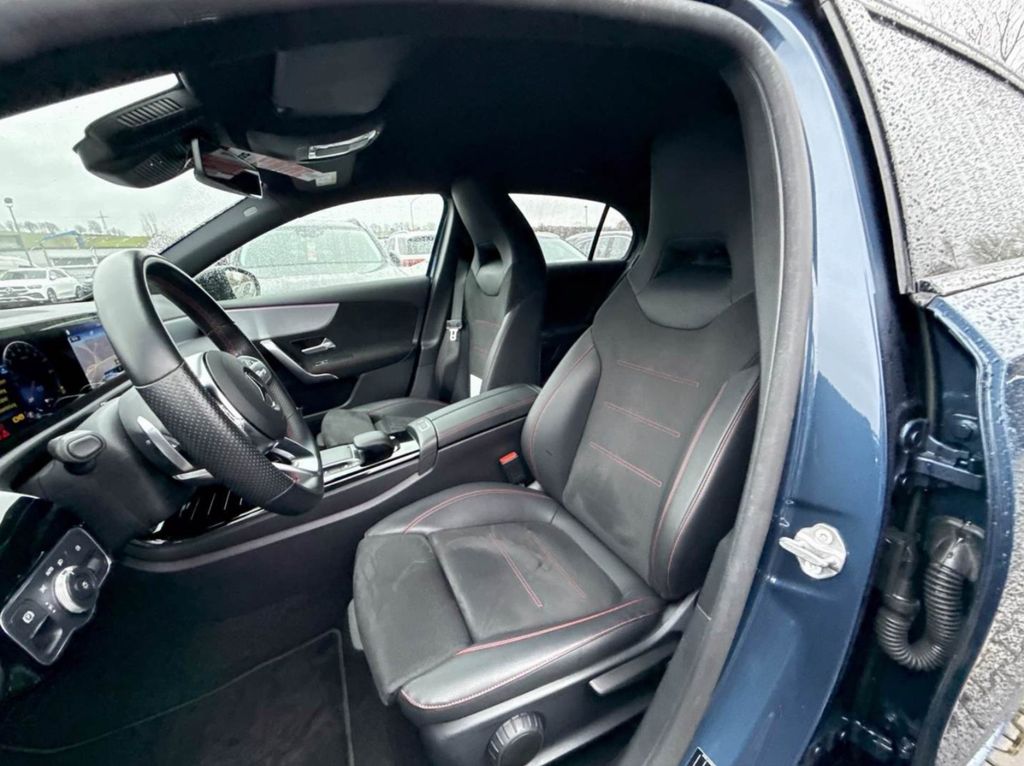 Mercedes-Benz A 250 2021