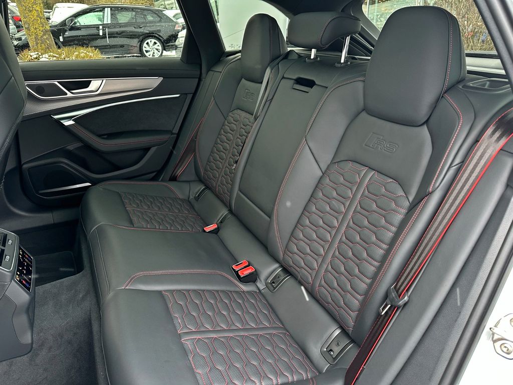 Audi RS6 2025