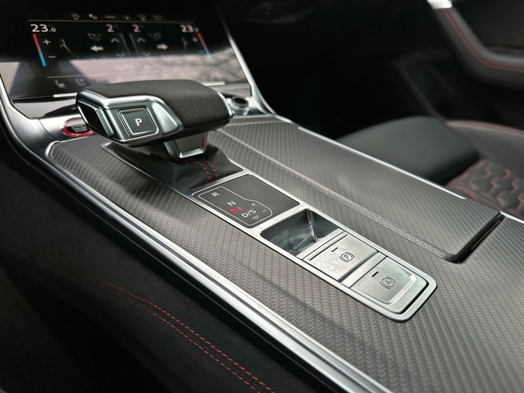 Audi RS6 2025