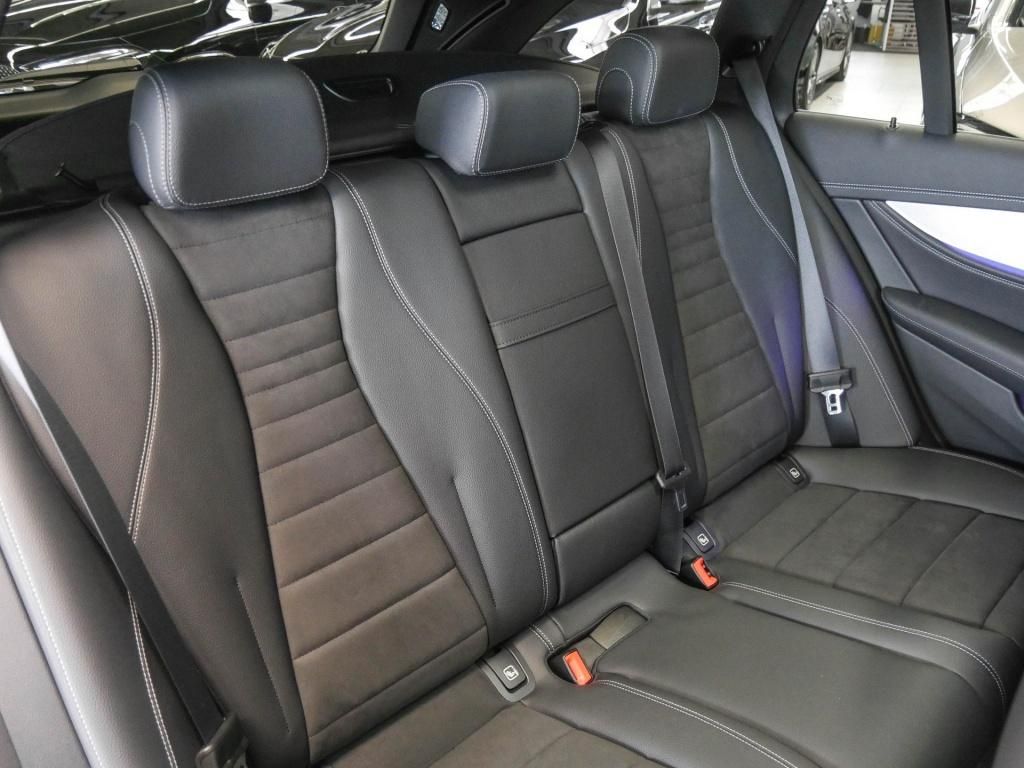 Mercedes-Benz E 300 2021