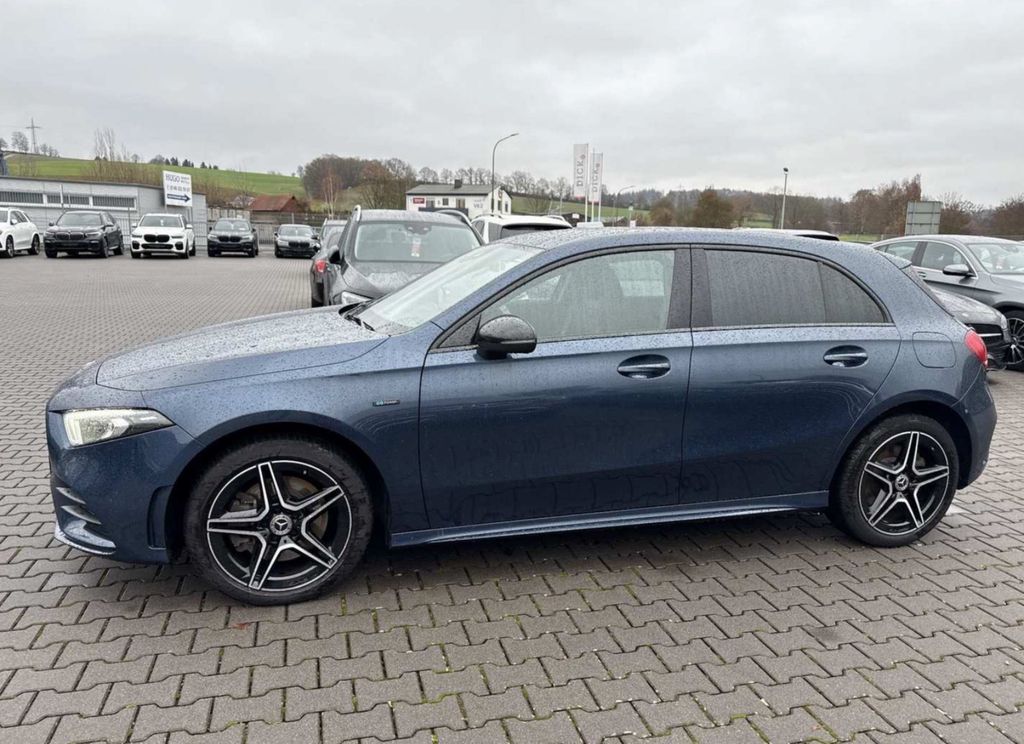 Mercedes-Benz A 250 2021