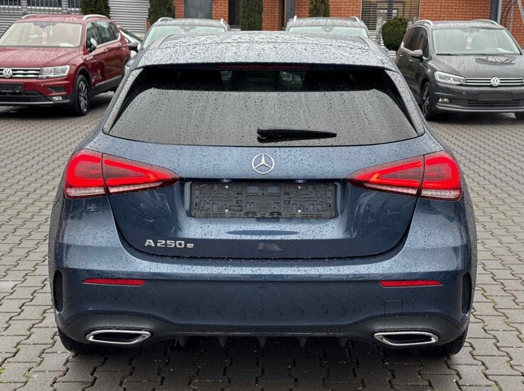 Mercedes-Benz A 250 2021