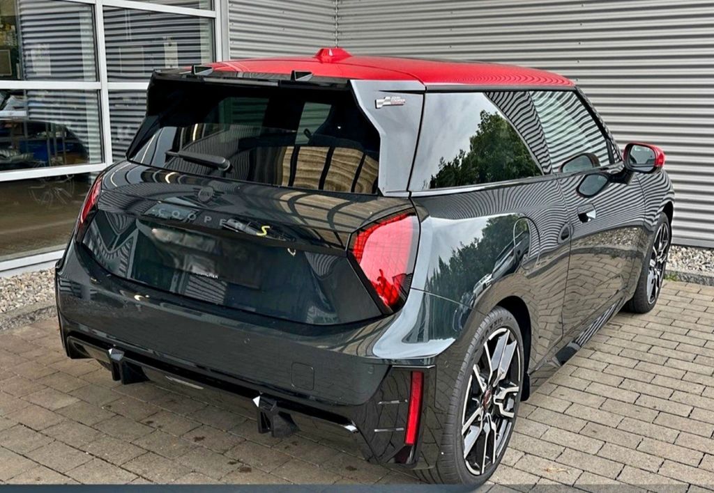 MINI John Cooper Works 2024