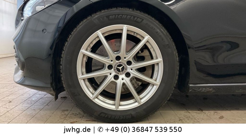 Mercedes-Benz C 300 2022