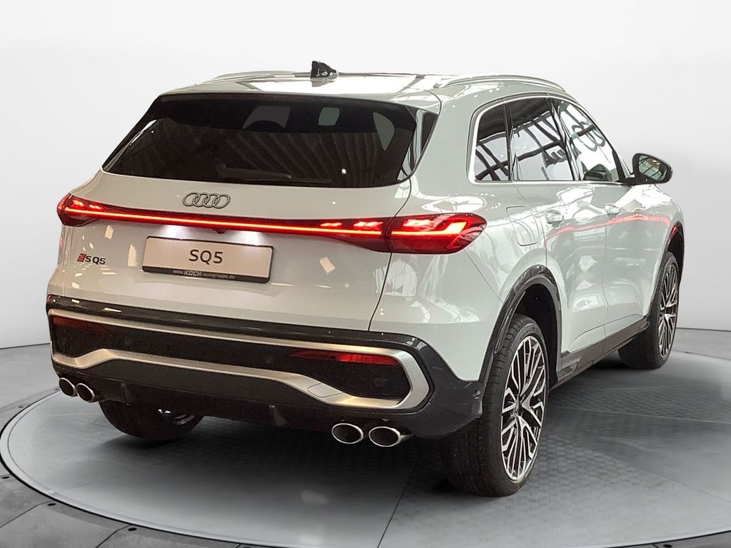 Audi SQ5 2025