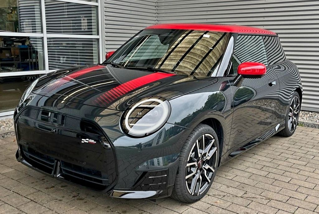 MINI John Cooper Works 2024