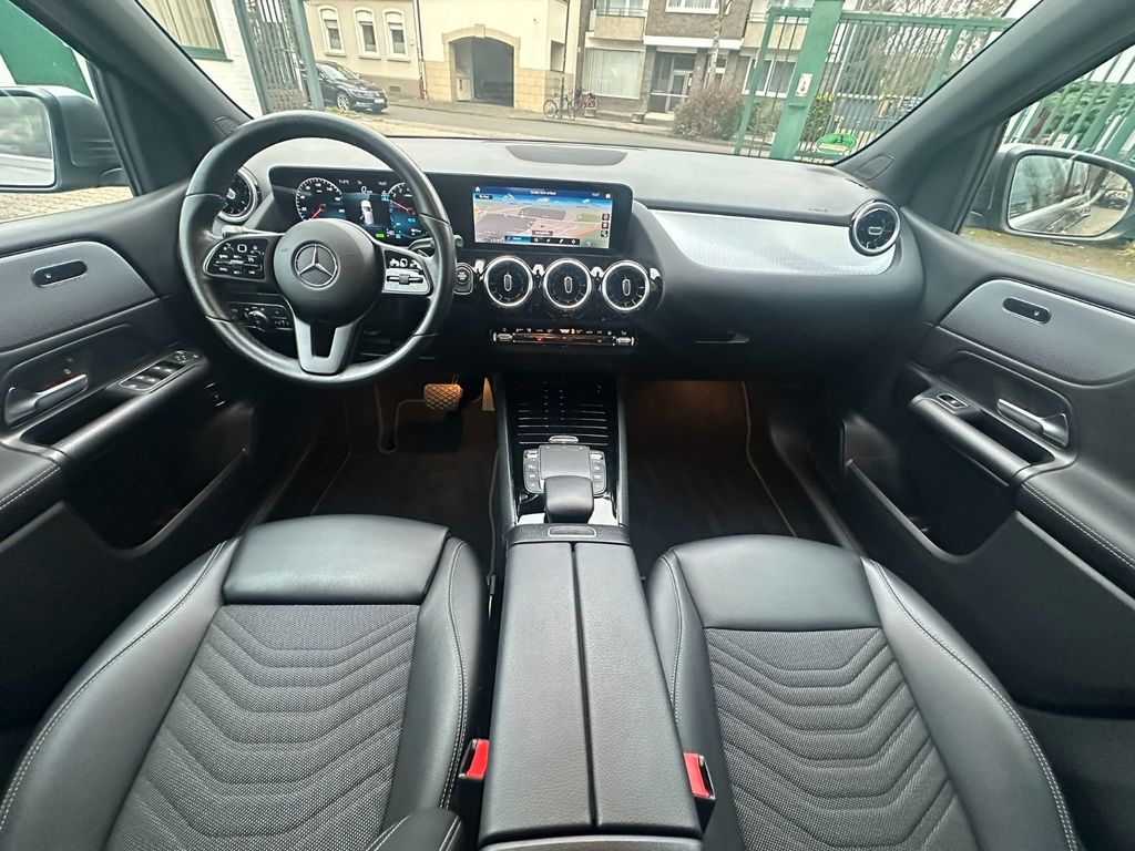 Mercedes-Benz B 250 2022