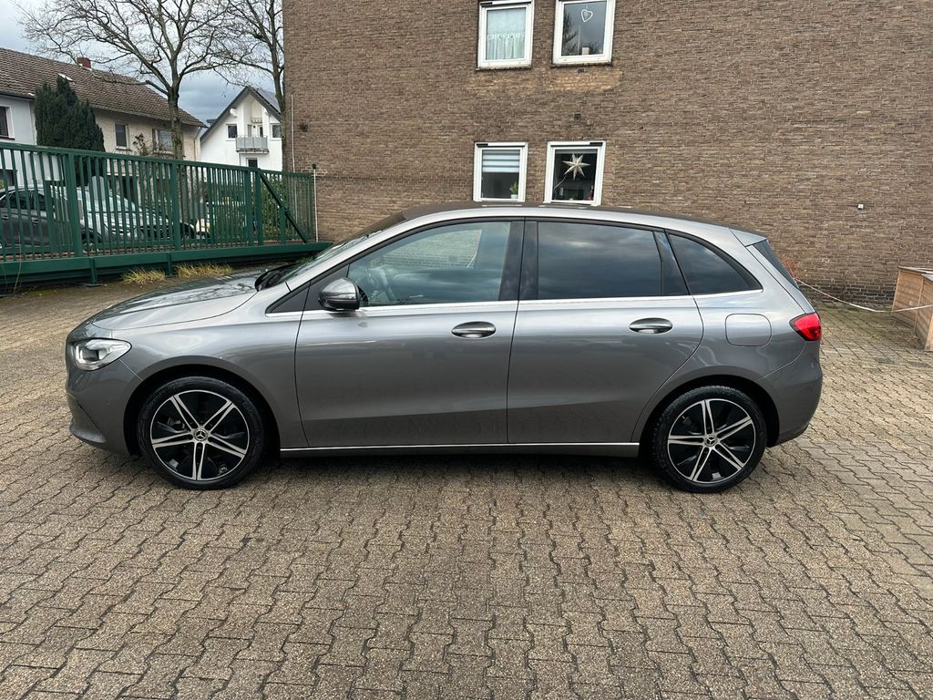 Mercedes-Benz B 250 2022