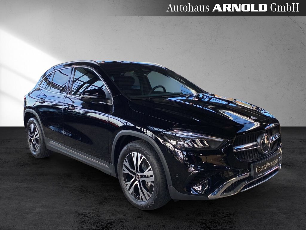 Mercedes-Benz GLA 200 2025
