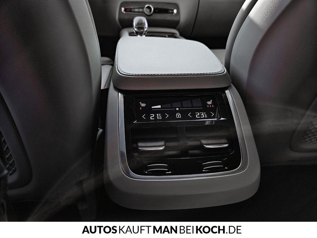 Volvo XC90 2023