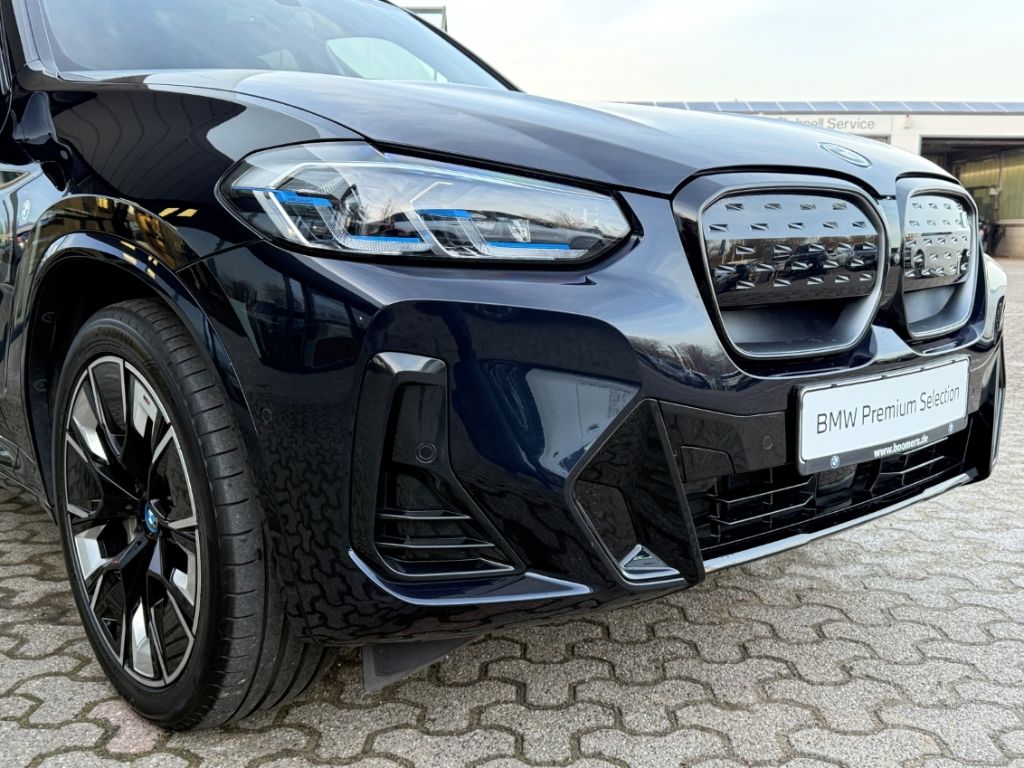 BMW iX3 2022