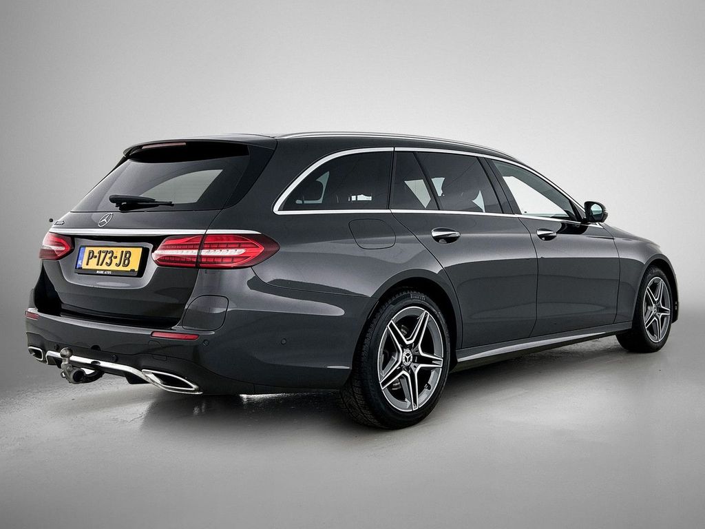 Mercedes-Benz E 300 2022