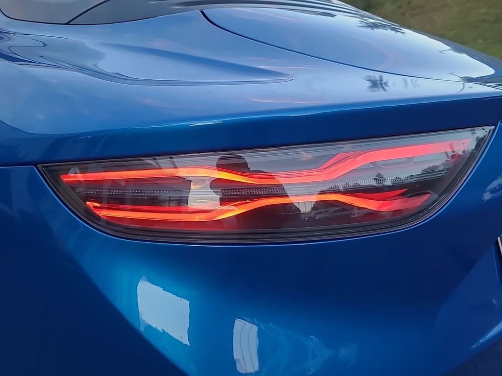 Alpine A110 2019