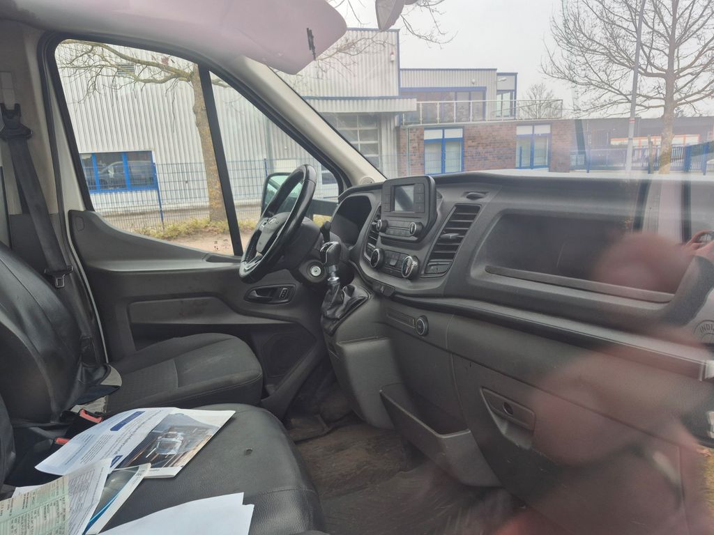 Ford Transit 2021