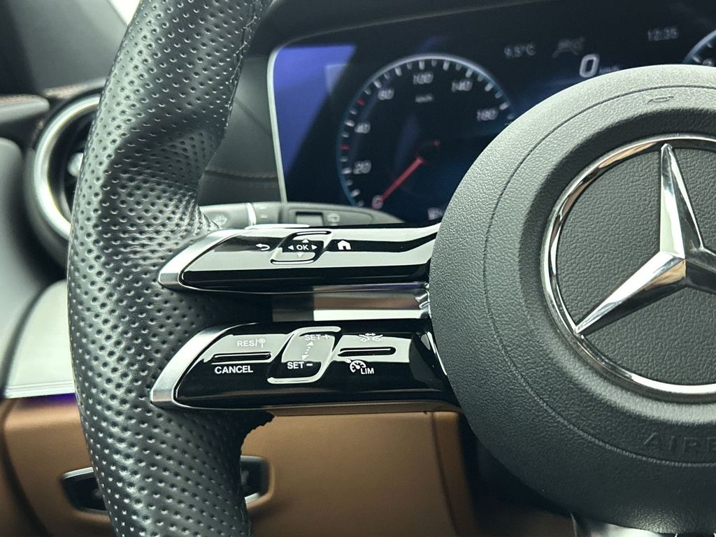 Mercedes-Benz E 300 2022