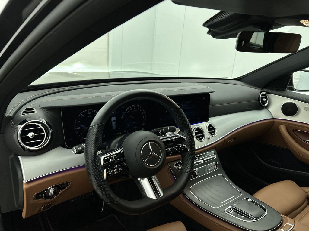 Mercedes-Benz E 300 2022