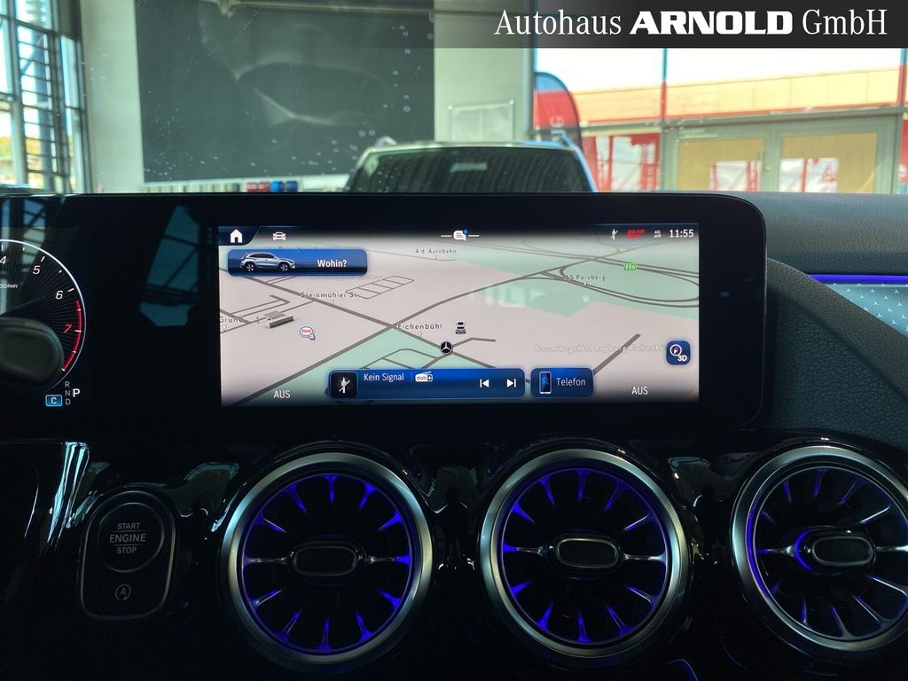 Mercedes-Benz GLA 200 2025