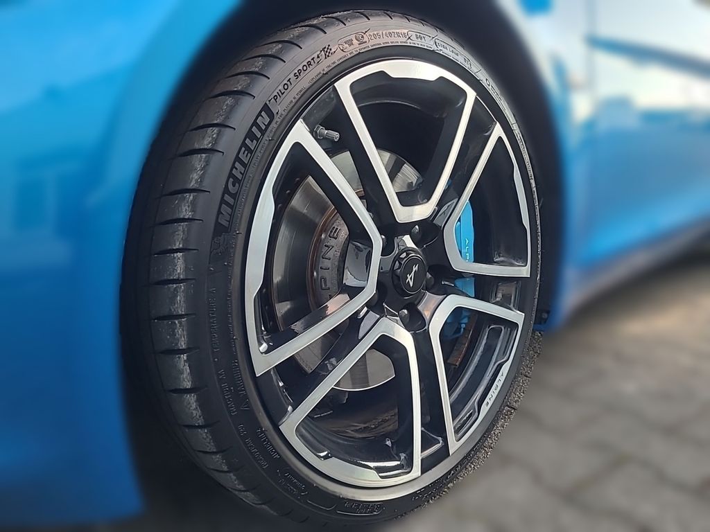 Alpine A110 2019