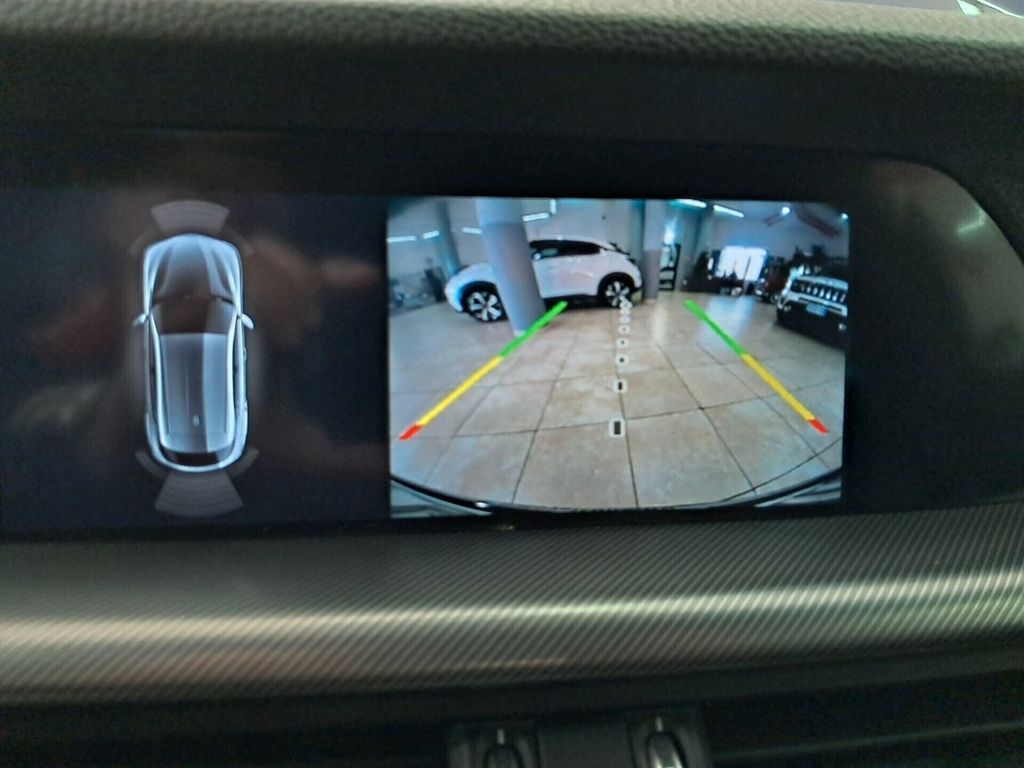 Alfa Romeo Stelvio 2021