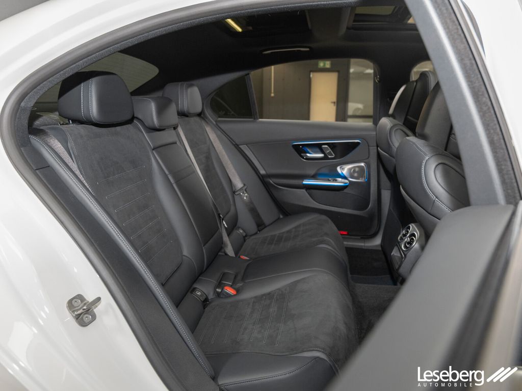 Mercedes-Benz C 300 2024