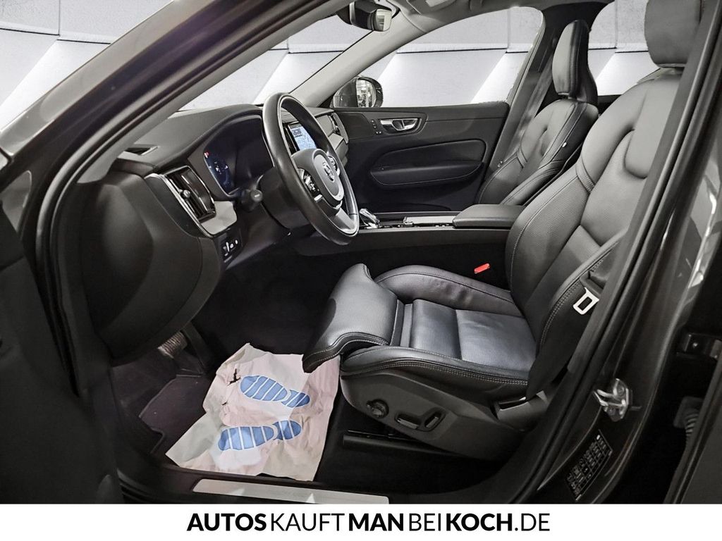 Volvo XC60 2022