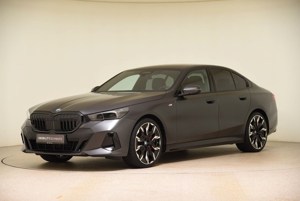 BMW 540 2025