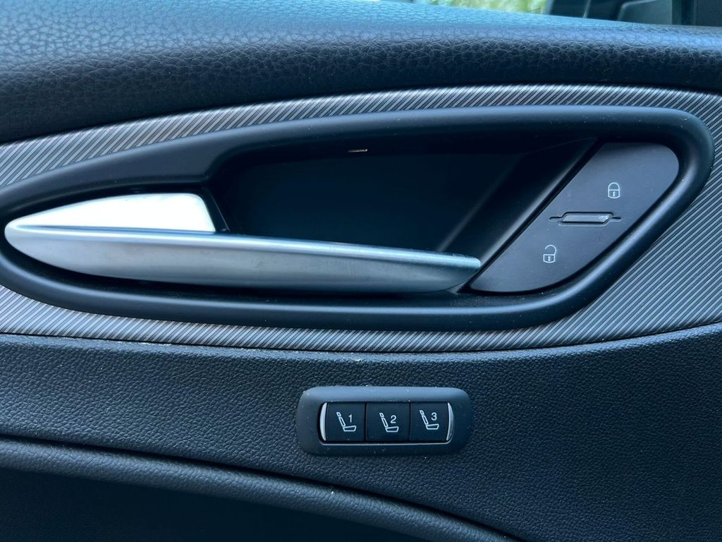 Alfa Romeo Stelvio 2021