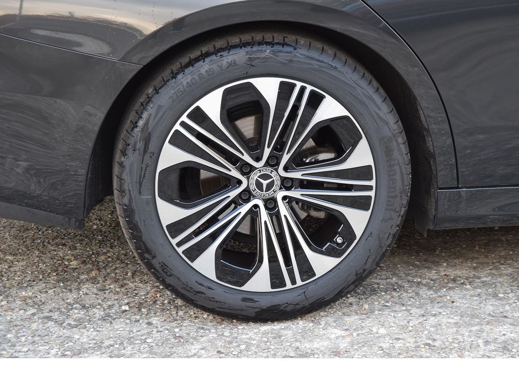 Mercedes-Benz E 200 2024