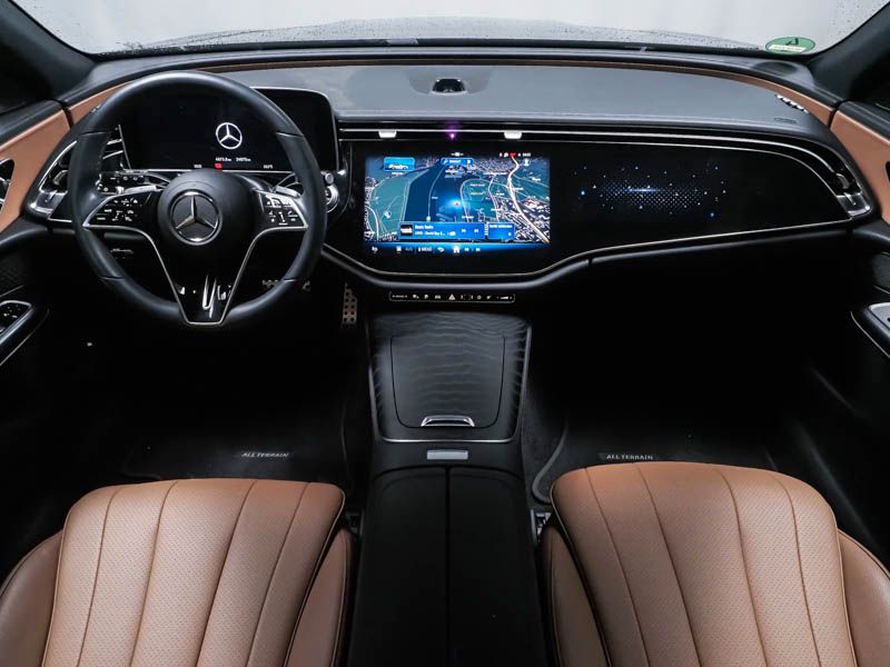 Mercedes-Benz E 300 2025