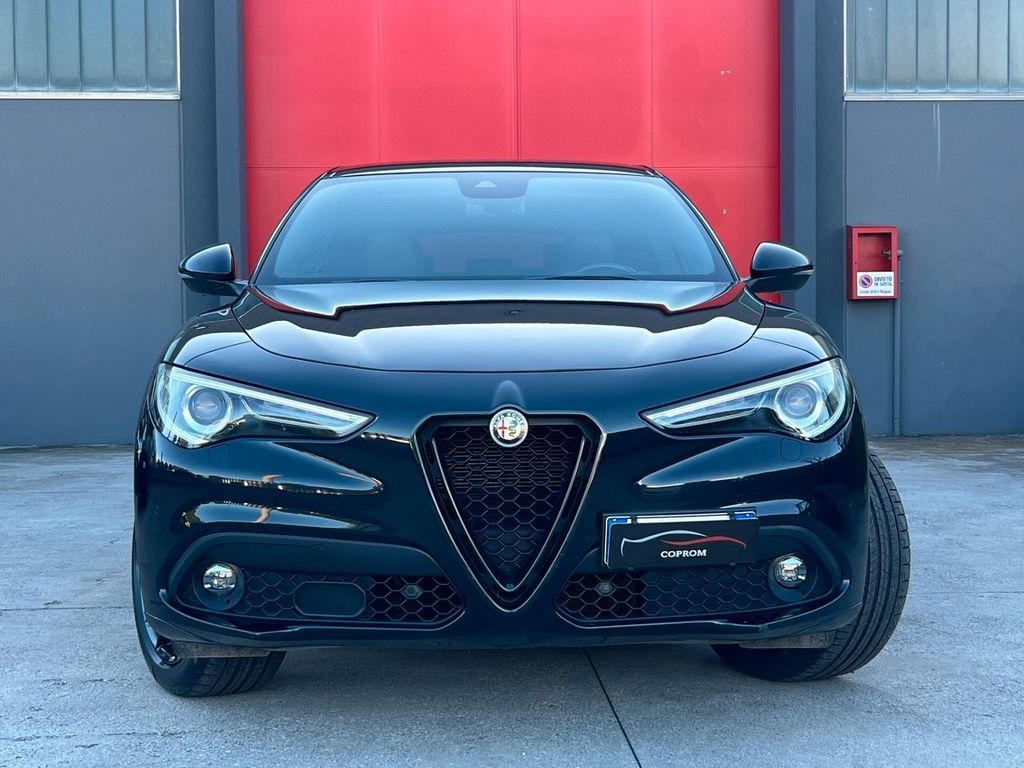 Alfa Romeo Stelvio 2021