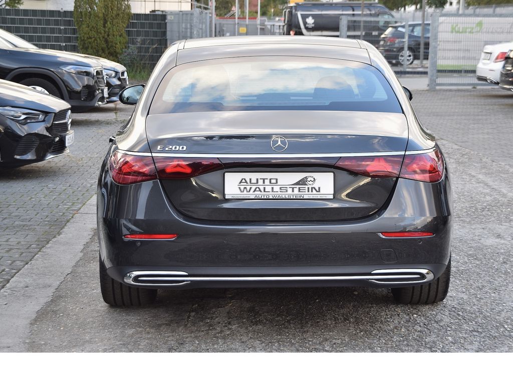 Mercedes-Benz E 200 2024