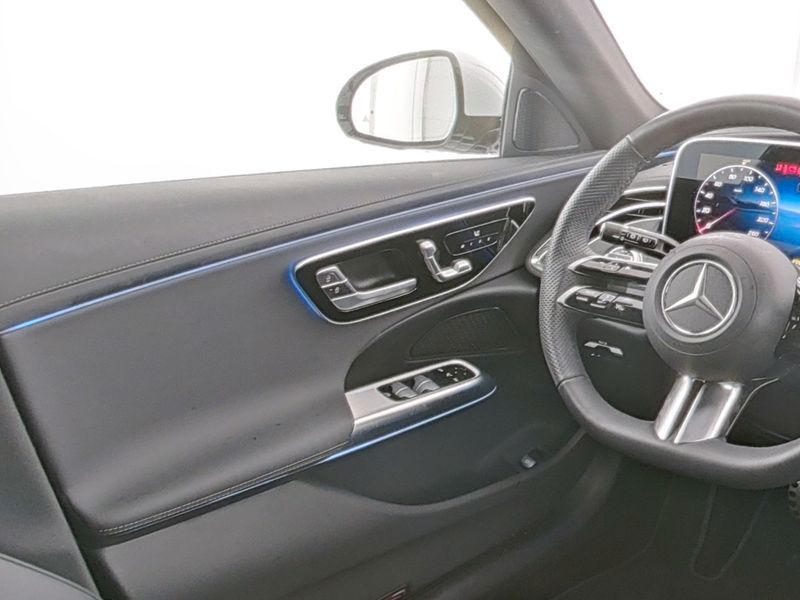 Mercedes-Benz E 300 2024