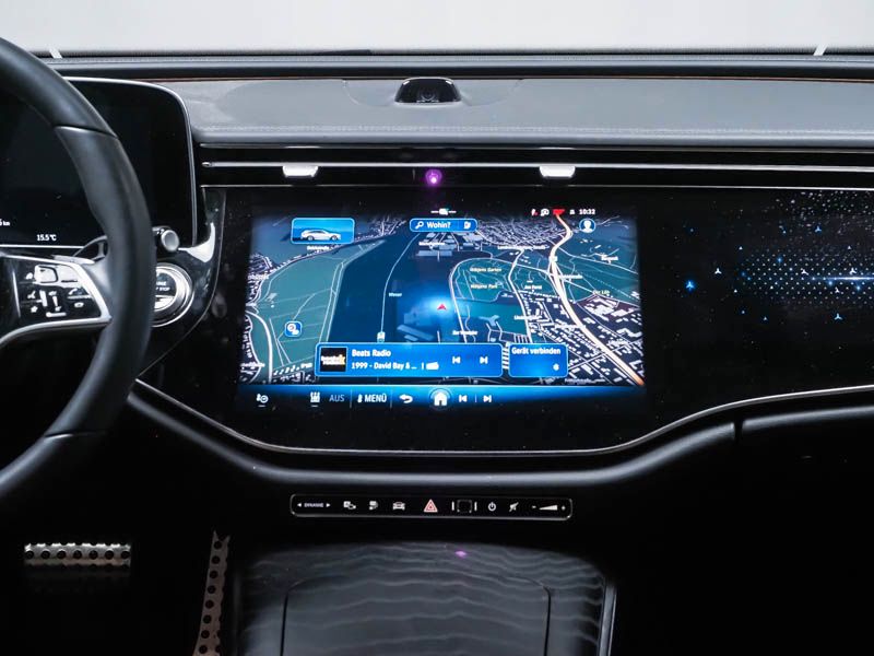 Mercedes-Benz E 300 2025