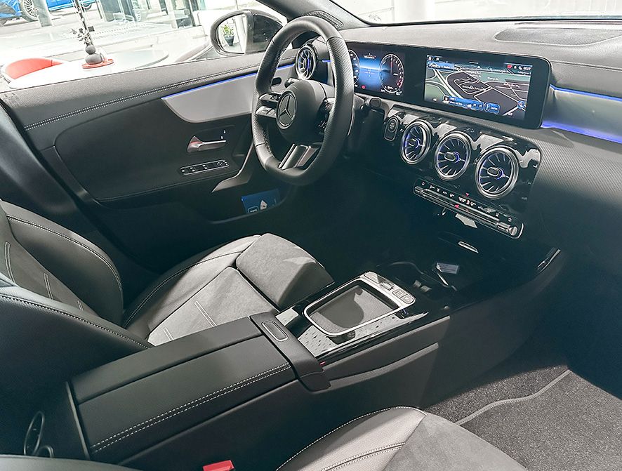 Mercedes-Benz CLA 250 2025