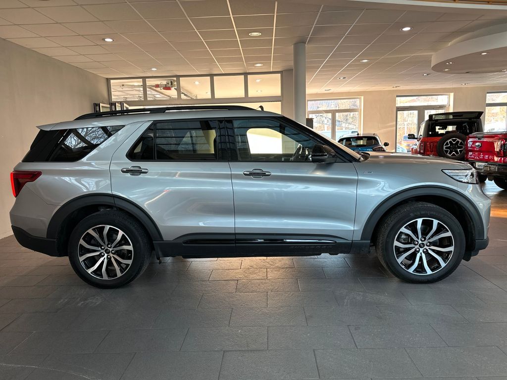Ford Explorer 2021