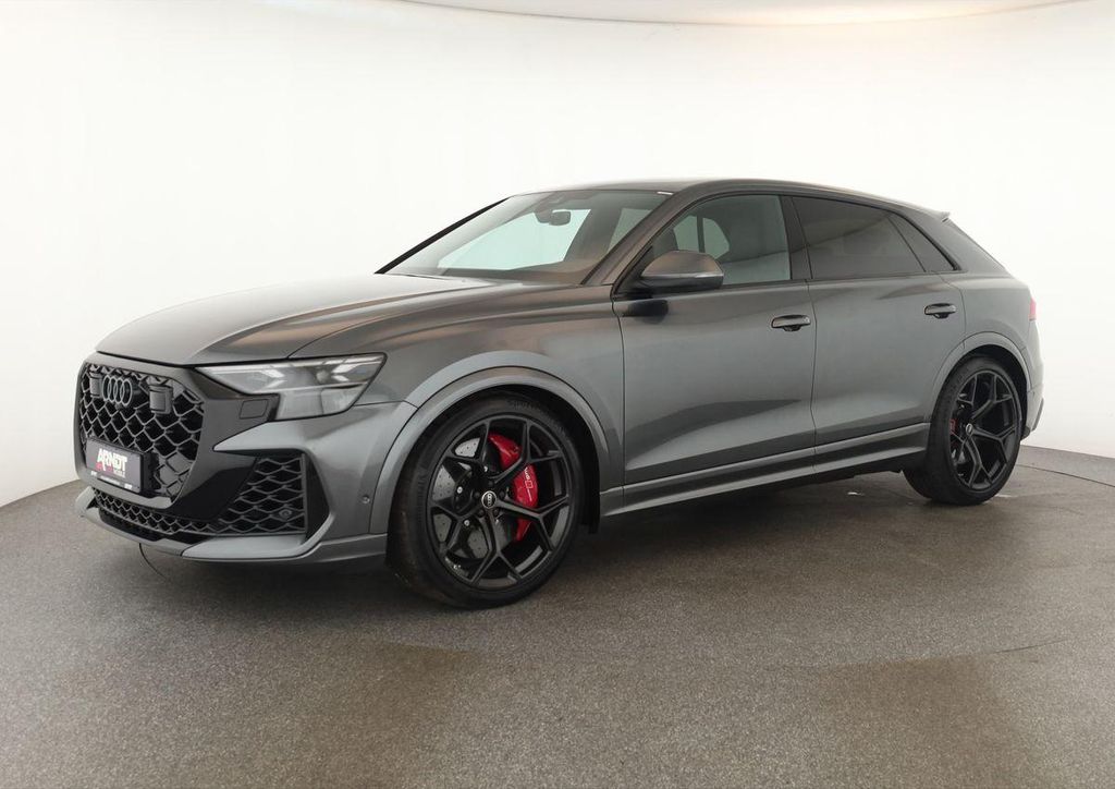 Audi RSQ8 2025