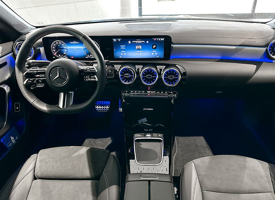 Mercedes-Benz CLA 250 2025