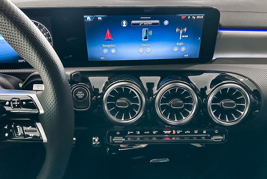 Mercedes-Benz CLA 250 2025