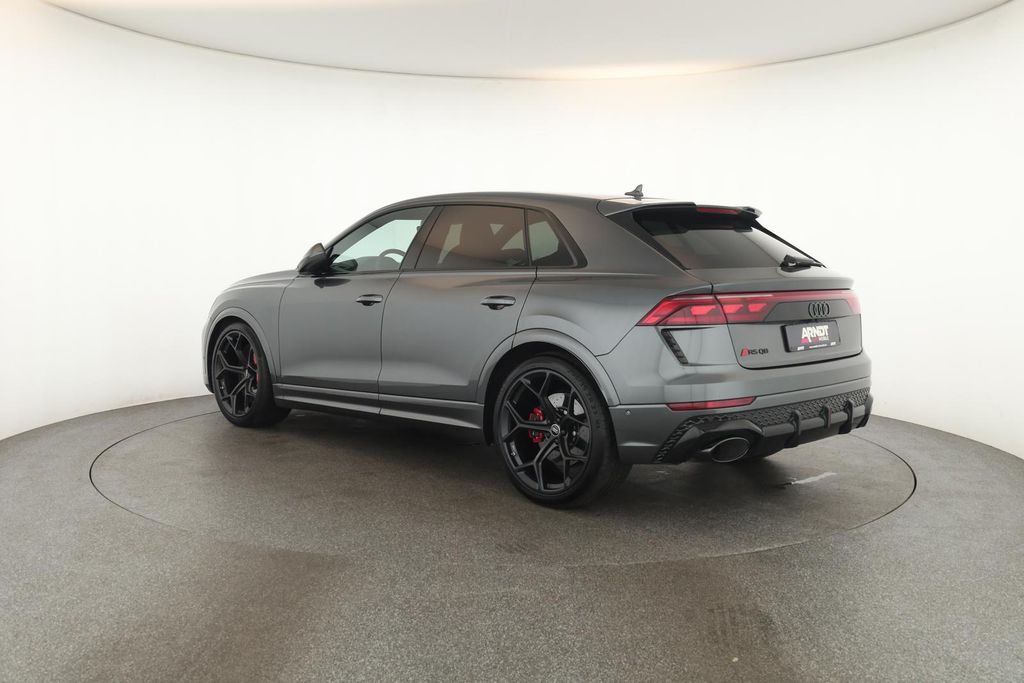 Audi RSQ8 2025