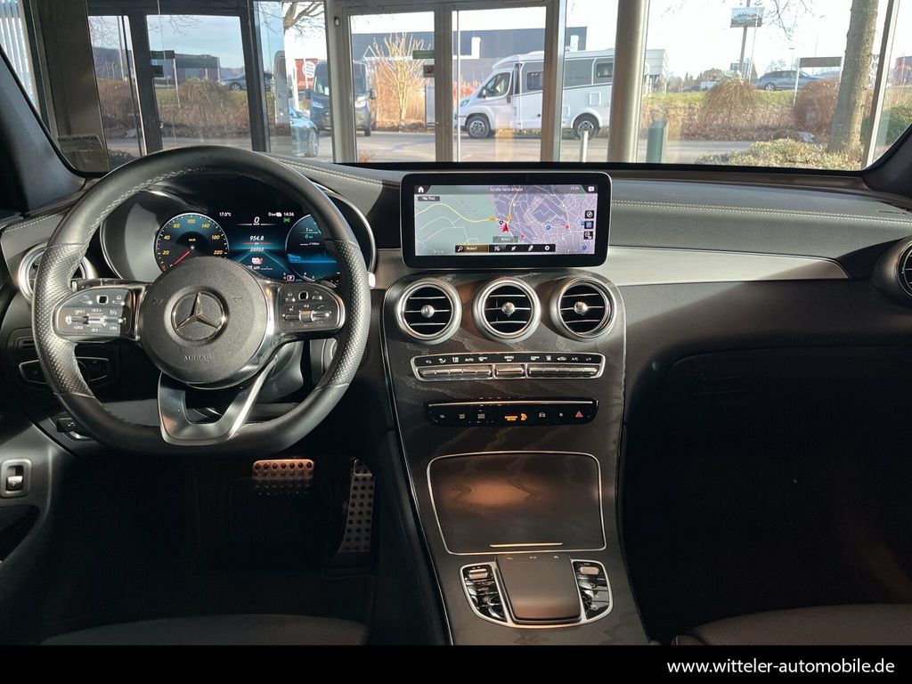 Mercedes-Benz GLC 300 2022